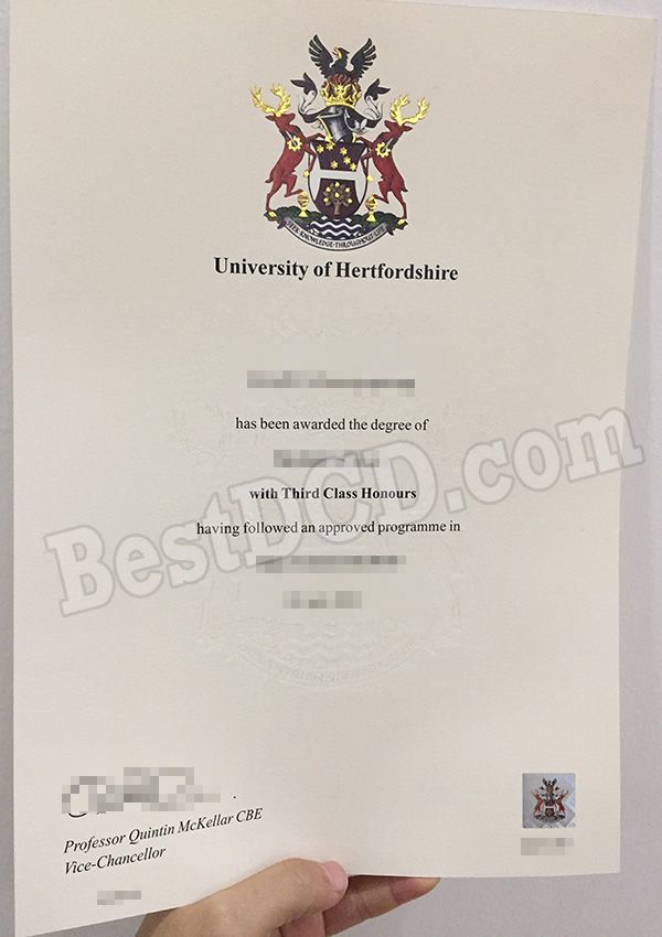 University of Hertfordshire fake degree